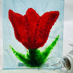 RED TULIP FLOWER Night Light Glass F71 image 1