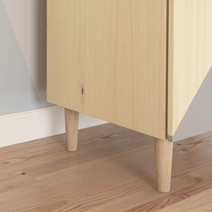 Furniture feet for IKEA Ivar shelf made of solid wood / set of 4 furniture feet / furniture legs / varnished beech wood / solid wood / stable fastening