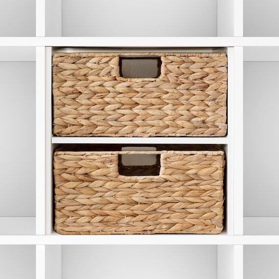 美品✨IKEA KALLAX 2×2 + クニプサバスケット2個付収納棚 Half Kallax Basket Made of Water Hyacinth, Set of 2 / Storage