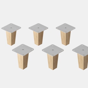 6 pyramidenförmige Möbelfüße aus Buchenholz für das Ikea Kallax Regal.