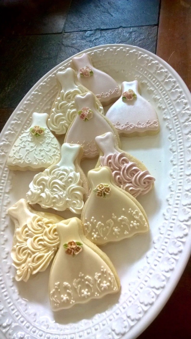 100 Pieces Petite Sized Wedding Dress Cookies Cookie