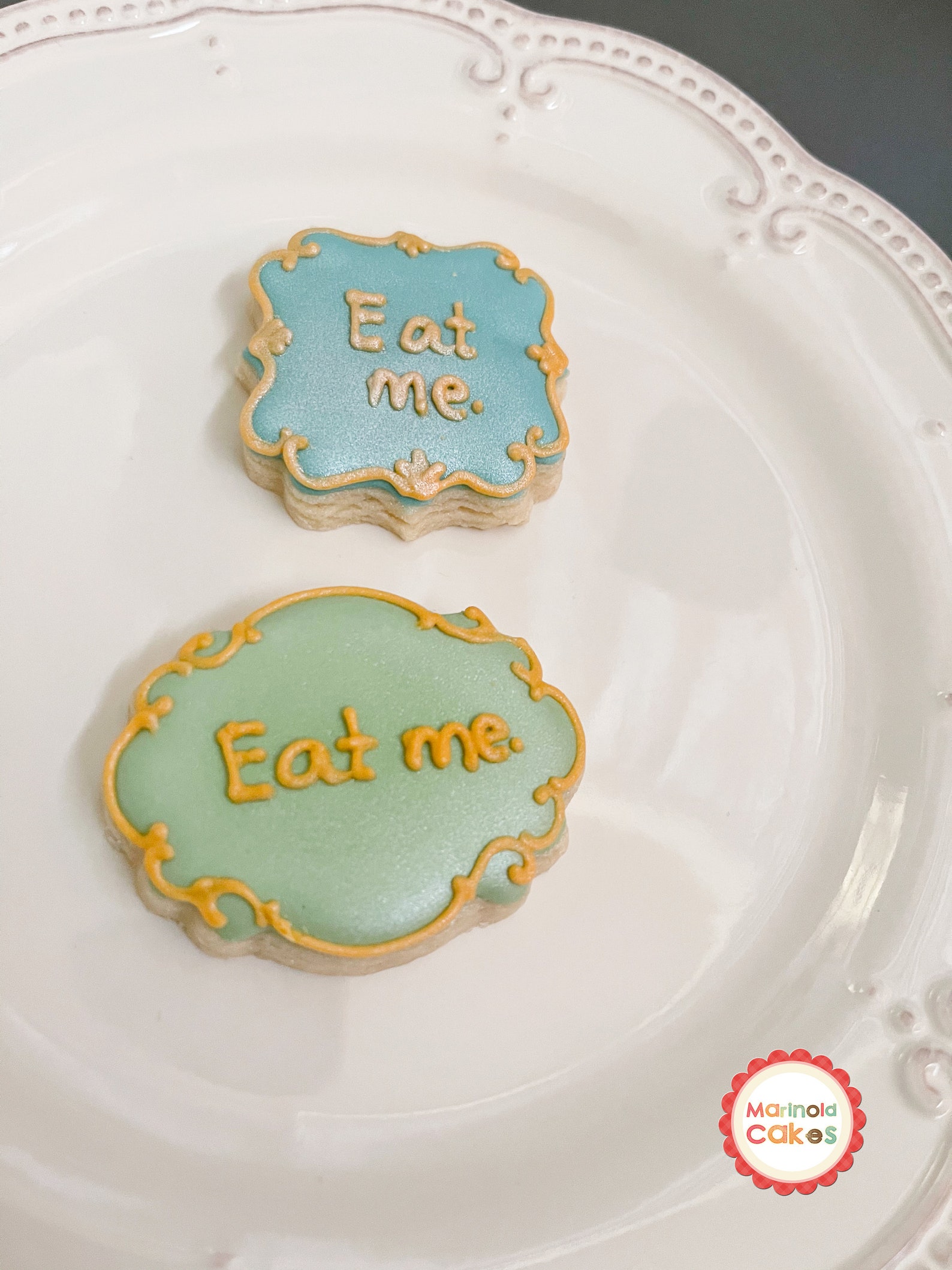 12 Mini Eat Me Cookies Alice Inspired Cookie Favors | Etsy