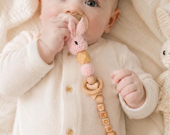 Personalized Pacifier Clip, Crochet Bunny Pacifier Clip, Custom Baby Gift, Wooden Pacifier Holder, Baby Shower Gift, Newborn Gift