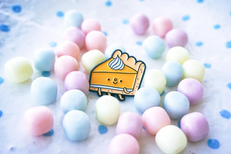 Pumpkin pie enamel pin