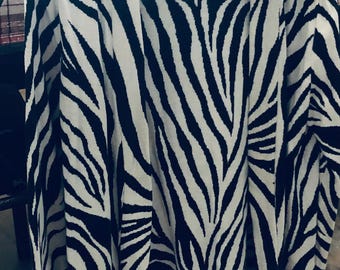 Zebra Pattern Sweater jacket. Size LARGE.  shipping from Canada