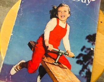 WOMAN’S DAY magazine September 1952 issue. Ships from Canada