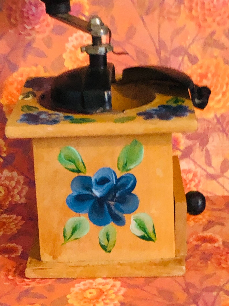 Vintage COFFEE GRINDER 1950s. Wood Made in Italy. Hand Etsy