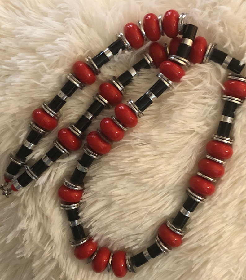 CHUNKY STATEMENT NECKLACE retro 29 inches long Vivid Red Vintage from the 70/'s Black and silver accents Free Ship.