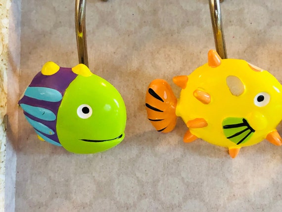 FISH SHOWER Curtain HOOKS Vivid Resin Colours. Set of 12.but 4 Have Chips.  Clearance Item, Free Shipping -  Canada