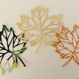 Découpes en filigrane MAPLE LEAF, 18 pièces. Couleurs assorties. Livraison gratuite à partir du Canada