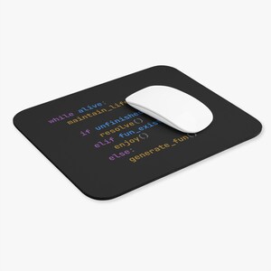 terwijl je leeft Muismat | Accessoire voor programmeerbureau, codeerhumor cadeau afbeelding 4
