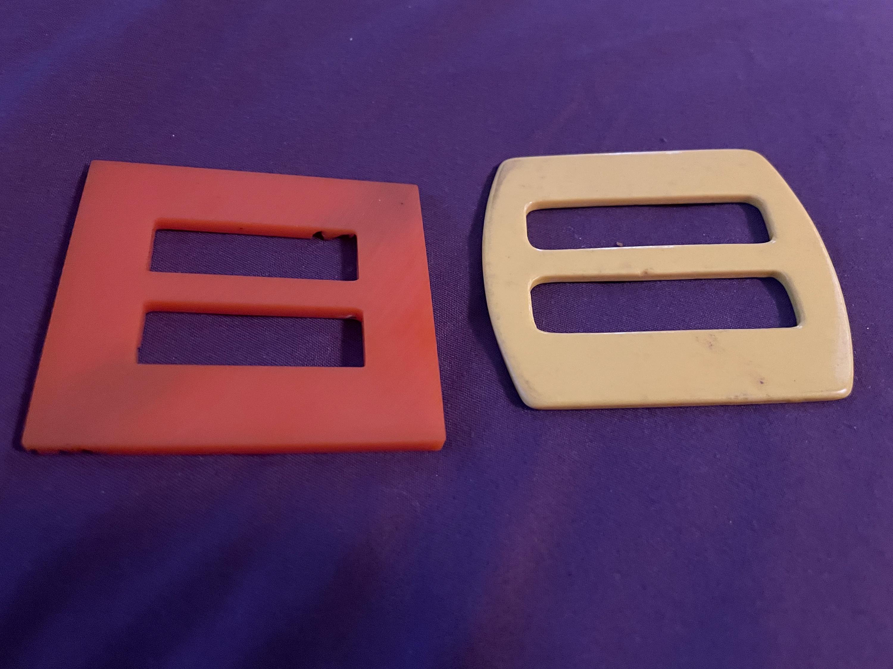 Vintage Bakelite Belt Buckles, Pair - Etsy display picture 2