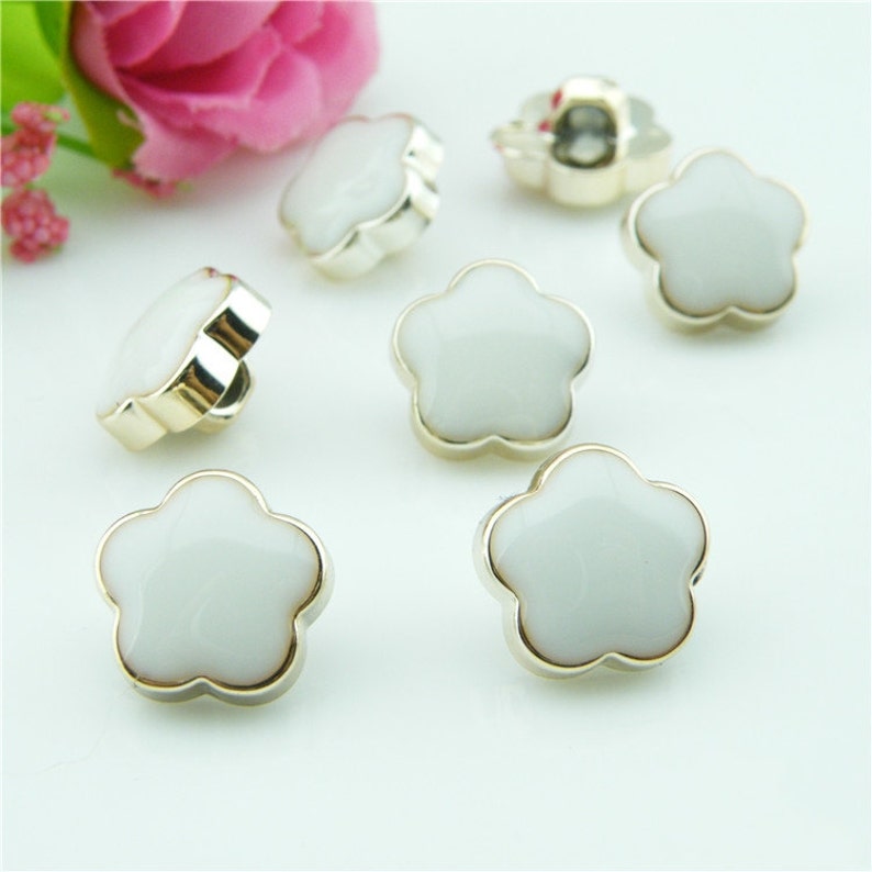 10 Pcs 0.43 Inches Small BlackWhite Plum Flower Plastic Shank Buttons for Shirts Sweaters Cardigans