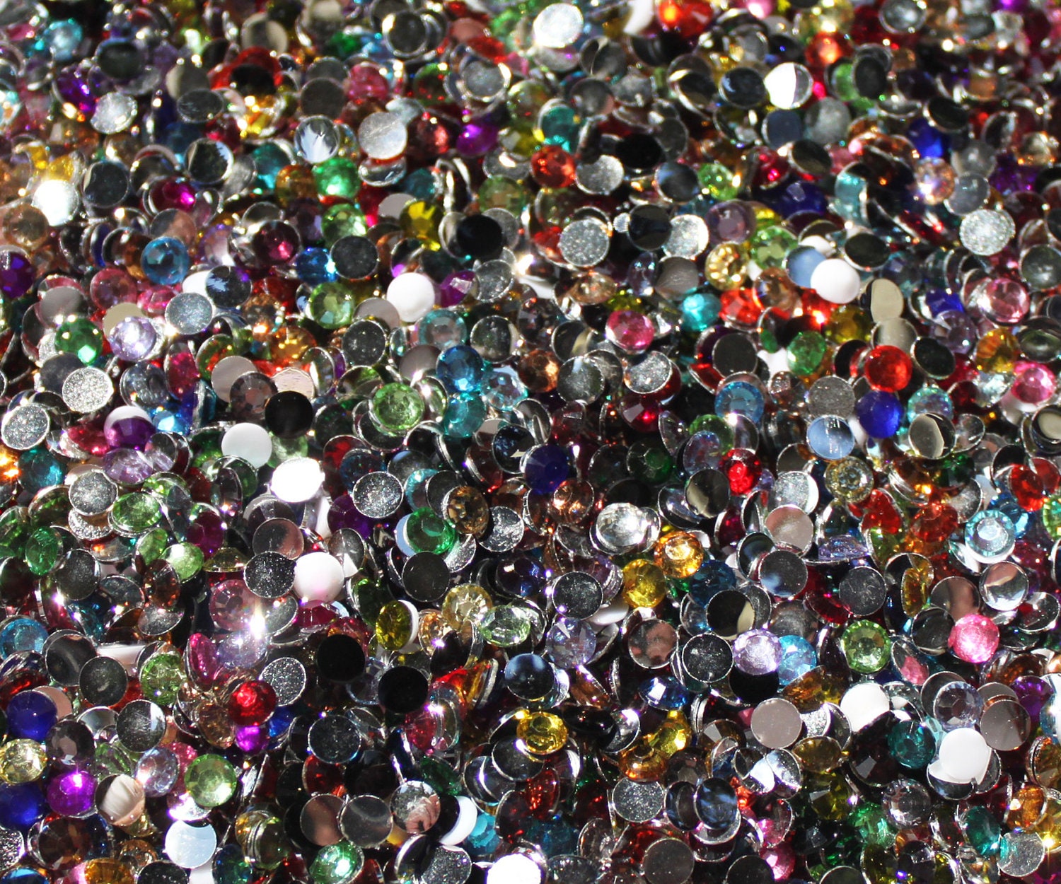 Blinggasm® 1000 Crystal Flat Back Resin Rhinestones Gems (3mm-ss12, Light  Brown)