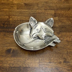 Aluminum Fox Tray, Dip Dish, Key or Soap Holder, Catch-all