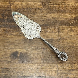 Vintage Silverplate Pie Server, Ornate Pierced Cake Server, Dessert Serving Utensil, Wedding Table Decor