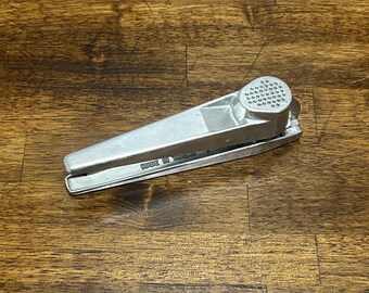 Presse-ail vintage en fonte d'aluminium, Taiwan, style Zyliss Susi, broyeur d'ail robuste, gadget de cuisine