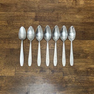Vintage Stainless Grapefruit Spoon, Retro Flatware, Fruit Spoon, Set of 6 or 1 Individual