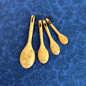 Wooden Measuring Spoons with Etched Chicken and Egg Design, Set of 4