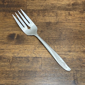 Vintage Oneida Roseanne Cold Meat Fork, Stainless Steel Serving Fork, Floral Flatware Replacement, Hostess Serveware