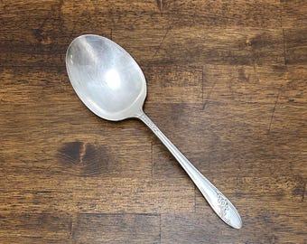 Cuchara para guisos Oneida Queen Bess II, cuchara de servir plateada vintage, repuesto de cubiertos Tudor Plate, diseño floral de la década de 1960.