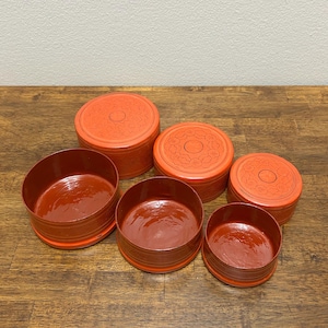 Vintage Red Lacquer Nesting Boxes, Set of 3 Floral Etched Lidded Trinket Boxes, Stacking Jewelry Storage, Decorative Lacquerware