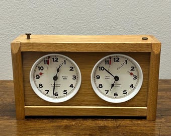 Vintage H. Koopman Dordrecht Chess Clock, Dutch Mechanical Tournament Timer, Mid Century Wood Case, Analog Game Timer, Both Sides Tick