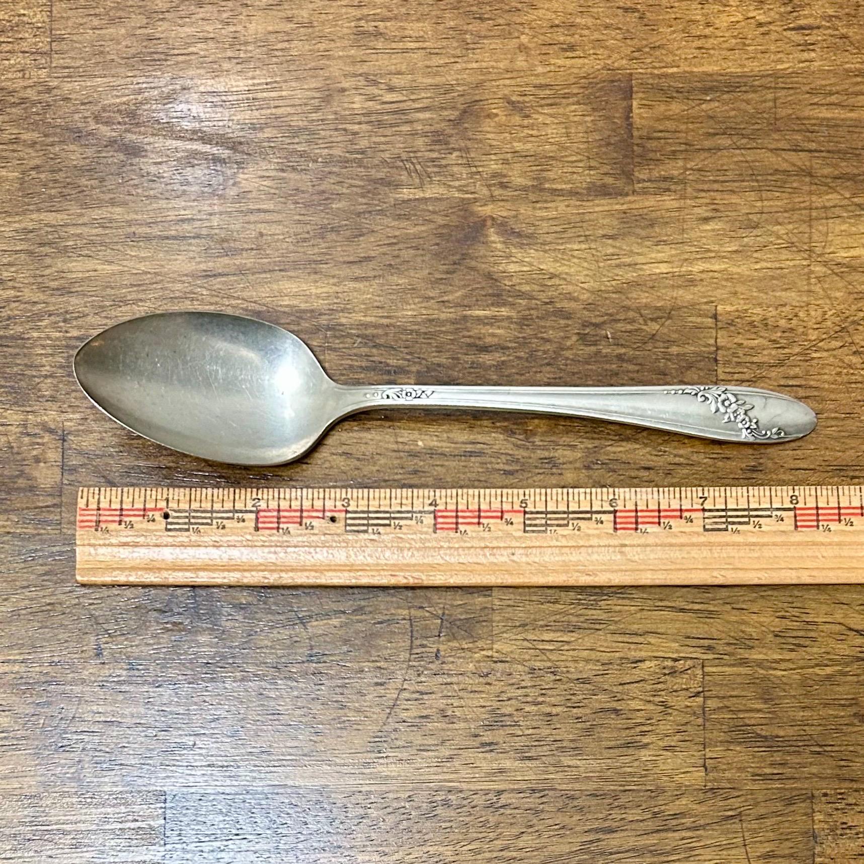 Vintage Oneida Queen Bess II Silverplate Iced Tea Spoon, Teaspoon