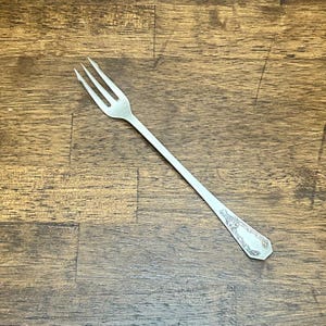 Antique Pickle Olive Fork, 1914 International Silver Carolina, Silverplate Relish Serving Fork