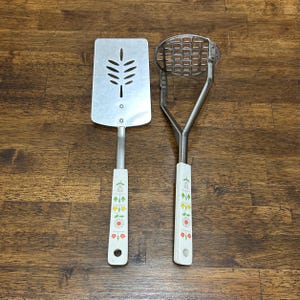 Stainless Japan Vintage Daisy & Tulip Slotted Spatula Flipper Turner and Potato Masher Set