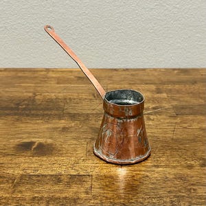 Vintage Handmade Copper Turkish Coffee Pot, Hammered Copper Cezve, Traditional Turkish Coffee Maker, Small Copper Pot
