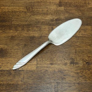 Vintage Silverplate Elegant Simple Cake, Dessert Server, Made in Italy