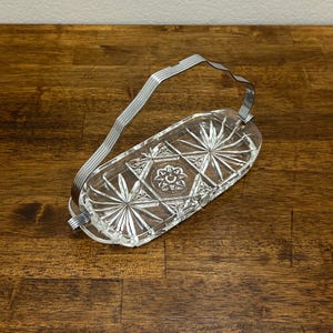 Mantequera de cristal vintage Anchor Hocking con diseño de estrella y asa de metal