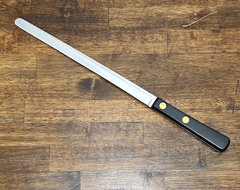 Vintage Case XX Stainless Slicing Knife CA242, Black Riveted Handle, USA Carving Knife