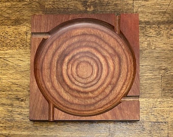 ヴィンテージ ミッドセンチュリー 木製灰皿/小物入れ、Shur Wood Designs、幾何学模様の木目調皿、MCM 小物入れ装飾