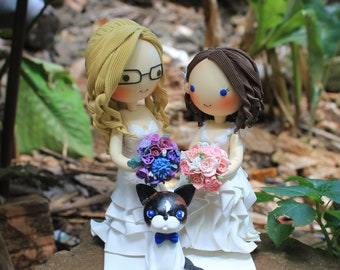 Lesbian wedding cake topper, Gorgeous bride & bride wedding with cat, cat wedding cake topper, short hair bride topper, wedding anniversary