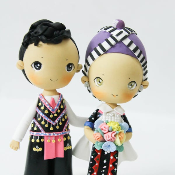 Mini wedding cake topper, Hmong wedding cake topper, Mien wedding cake topper, ethnic bride & groom cake topper, elopement cake topper