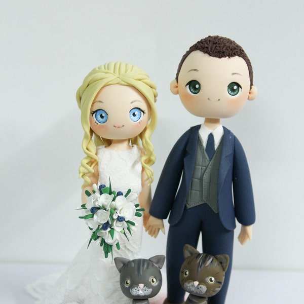 Beautiful Wedding Cake Topper With cats, Bride & Groom With Cats Cake Topper, Hold Hand Wedding Couple Figurine, Wedding Gift Idea