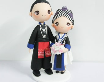 Sposa e sposo Hmong Topper per torta nuziale, topper per matrimonio etnico della sposa e dello sposo, matrimonio di coppia Hmong, tradizionale topper per sposa e sposo