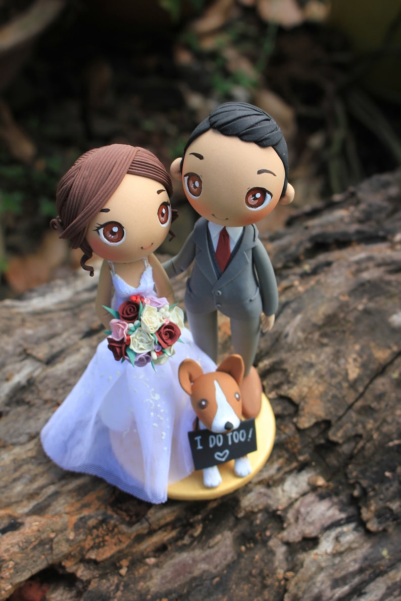 I do wedding cake topper/ Wedding cake topper with dog, bride and groom with pet cake topper image 5