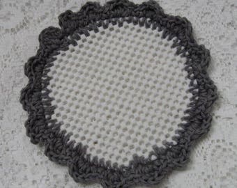 Gray Lid Jar Bottle Opener Crocheted Scalloped Edging Jar Grabber