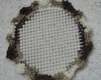 Lid Jar Bottle Opener Tan Brown and White Crocheted Edging