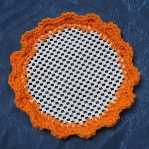Lid Jar Bottle Opener Orange Crocheted Scalloped Kitchen Helper