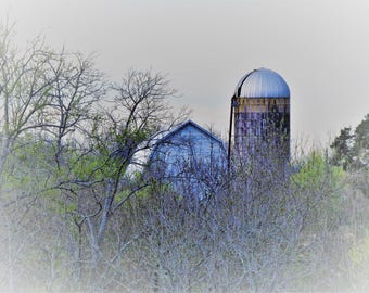 Barn Silo  Tennessee Farm  Farm Life   Free US Shipping  MVMayoPhotography