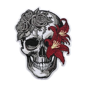 Gothic Rose Skull Embroidered Patch Iron On Sew On Floral Skull Patch DIY Clothing Bag Jacket Decoration Repair Craft Applique