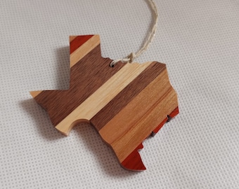 Texas shaped laminated hardwood ornament or magnet