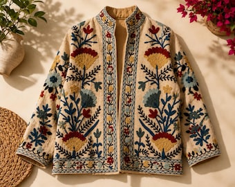 Handgjord Suzani broderad jacka för kvinnor, bohemisk blommig quiltad bomullskappa, vintage etnisk jacka, hantverksfestival