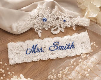 Conjunto de liga de casamento personalizada em renda, com bordado de nome personalizado, lembrança de casamento "Algo Azul" e liga para jogar, presente elegante para a noiva.