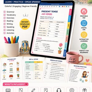 K&ouml;nnte beinhalten: Ein interaktives Spanisch A1-Arbeitsbuch-Paket mit einem digitalen Tablet, das Konjugationstabellen anzeigt, sowie gedruckten Arbeitsbl&auml;ttern, einem Stiftehalter mit bunten Stiften und einer rosa Tasse mit der Aufschrift &iexcl;Si se puede!