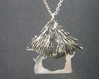 Sister Spruce Necklace